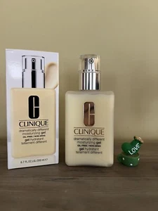 Clinique Dramatically Different Moisturizing Gel 6.7oz Oil-Free Jumbo Size - Picture 1 of 3