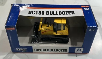 Bulldozer Ertl #13645 New Holland DC180 escala 1/50 fundido a presión Foto 1 de 4