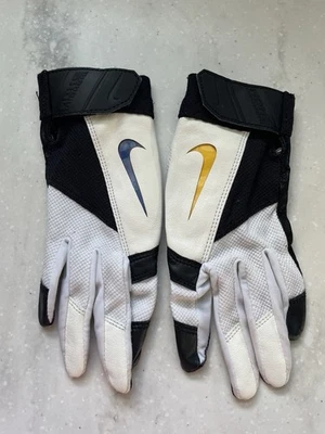 Nike Youth Baseball Batting Gloves Medium YM  - Image 1 of 4
