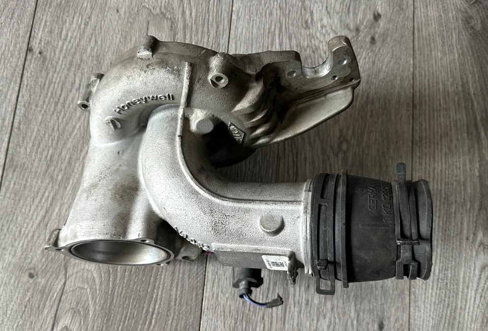 VW VOLKSWAGEN JETTA BEETLE 2013-2017 TURBOCOMPRESOR, 06K145721K, ORIGINAL OEM Foto 1 de 4