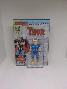 Caja de botín Thor Marvel Super Heroes Smashing Hammer acción Marvel 2022 - Imagen 1 de 4