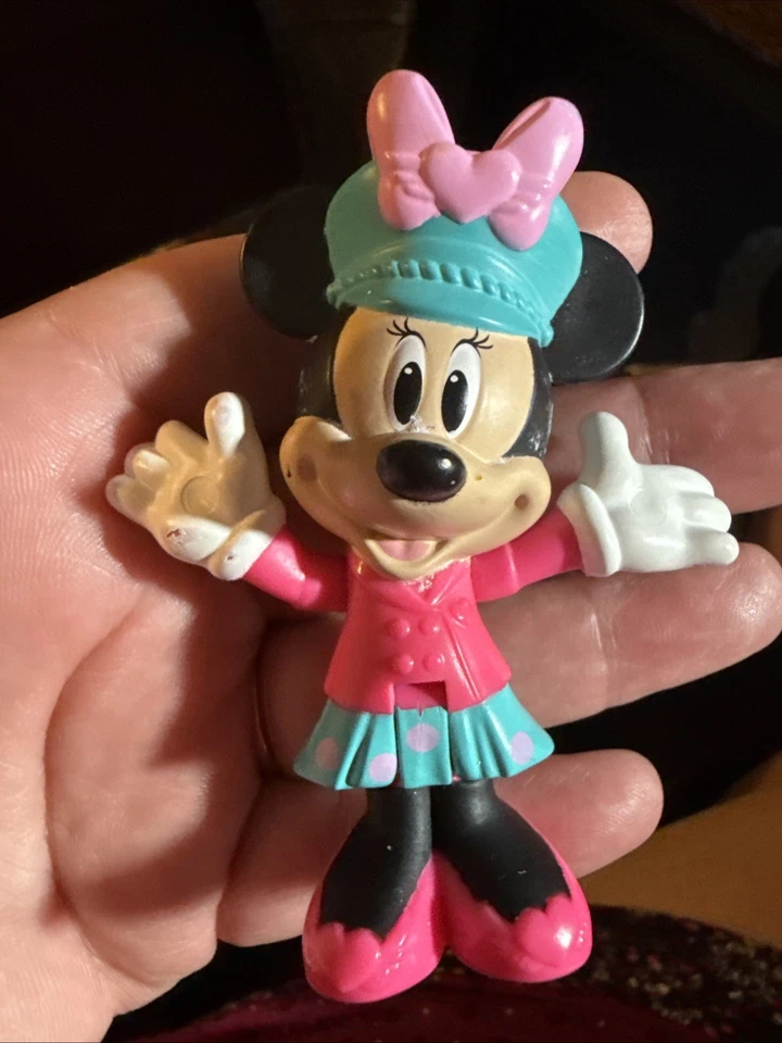 Экшн-фигурка Disney Junior Pilot Minnie Mouse Fisher Price 2016 3 дюйма  - Изображение 1 из 4