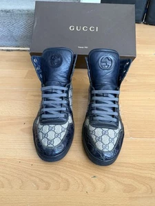 Zapatilla deportiva Gucci de cuero de cocodrilo con monograma de caña alta Reino Unido 9, hecha en Italia - Imagen 1 de 17