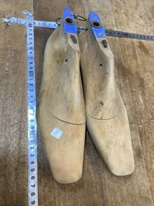 n° 8 old tool, outil ancien de Cordonnier bottier, forme à chaussure femme - Picture 1 of 7
