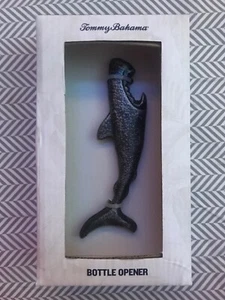 NEU Tommy Bahama Hai Metall Flaschenöffner Silber Strand Haus Bier - Bild 1 von 2