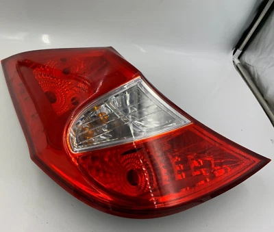 2012-2017 Hyundai Elantra Driver Side Tail Light Taillight OEM LTH01086 - Image 1 of 4