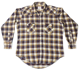 VTG 70s USA Wrangler Pre Shrunk Pearl Snap Shirt Men Brown Plaid 17 ½ 35 Long - Picture 1 of 14