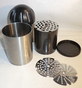 TCM Tchibo 64703 Grater Multifunktionsreibe Edelstahl 3 Einsätze Universal Reibe - Bild 1 von 7