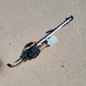 OE Volvo 240 Original Power Antenna 740 940 Tested &Working 242 244 C70 S70 S90 - Picture 1 of 10