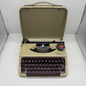 Antique Original Olympia Splendid 33 Vintage Suitcase Typewriter Great Condition - Picture 1 of 24