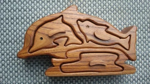 Süsse, kleine Holz-Schmuckschatulle, Delphin mit 3 Schubladen - Bild 1 von 4