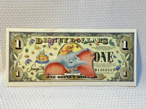 2005 Disney Dollar Stempelglanz 1 Dollar One Dollar Schein D Serie Dumbo 50. - Bild 1 von 3