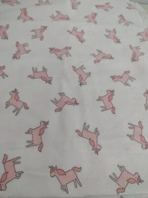 Детское одеяло Child of Mine Carter's с розовыми единорогами фланель 100% хлопок прием - Изображение 1 из 4
