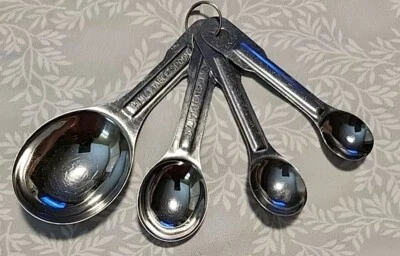 Vintage Ekco Metal Measuring Spoons - Set of 4 - Image 1 of 4