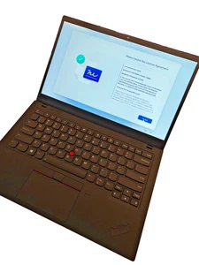 Lenovo ThinkPad X1 Carbon 7th GEN i7-8565U 1.80GHZ 256GB SSD 16GB Win11 (Used) - Afbeelding 1 van 13