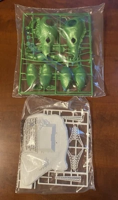 Aurora Monsters Of The Movies Style Godzilla Model Kit Sealed Bags Green/White - Image 1 of 3