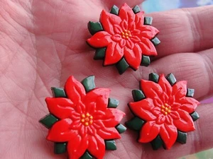 Vintage NOS Buttons 3 Christmas Flowers Poinsettias Red Green Yellow 1-1/8" SP - Picture 1 of 3