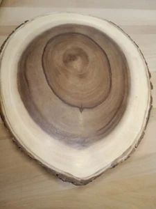 Lipper International Handcrafted Acacia Tree Bark Footed Server Platter - Picture 1 of 5