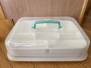 RUBBERMAID Food Storage Container Veggies Snacks Dips Lid Handles - Picture 1 of 8
