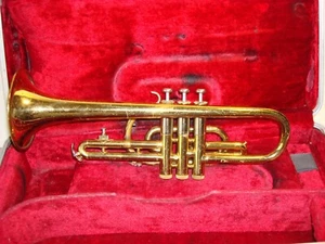 1970's Selmer Bundy Vincent Bach Design Cornet PLAYER - Picture 1 of 13
