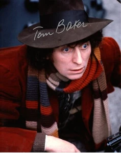 Doctor Who Autograph: TOM BAKER (The Fourth Doctor) Signed Photo - Bild 1 von 1