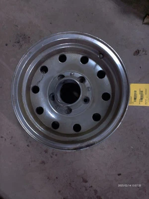 Rueda 15x7-1/2 aluminio 10 orificios para 94-96 BRONCO 814773 Foto 1 de 4