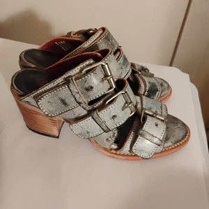 Freebird boots 7 Women’s Quincy Distressed Leather Buckle Slide On Sandal - Picture 1 of 14