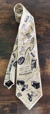 Corbata de dedo del pie 100 % seda artefactos de museo fotografía científica Foto 1 de 4