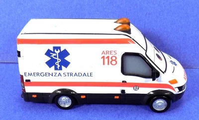 迪士尼/皮克斯汽车/美泰/救护车 #62 / ARES 118 / BDW73 / 1186MJ,1,NL — 第 1/4 张图片