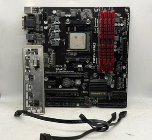 GIGABYTE GA-F2A88XM-D3HP SOCKEL FM2+ ATX AMD Athlon X4 880K 16GB DDR3 - Bild 1 von 6