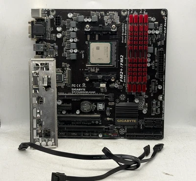 GIGABYTE GA-F2A88XM-D3HP SOCKET FM2+ ATX  AMD Athlon X4 880K 16GB DDR3 - Image 1 of 4
