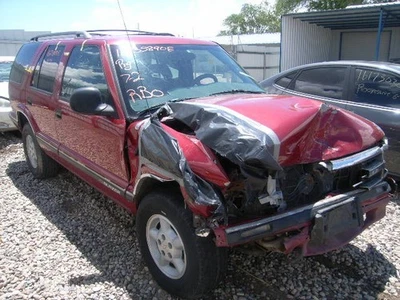Used Differential Carrier Assembly fits: 1996 Chevrolet Blazer s10/jimmy s15 Fro - Image 1 of 4