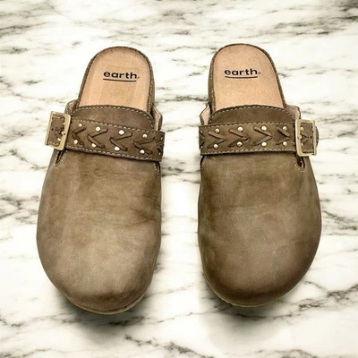 Zuecos de mula sin cordones de gamuza color tostado claro Tierra arena Caimán confort EE. UU. para mujer talla 7,5 M Foto 1 de 4