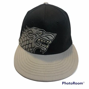 GAME OF THRONES GREY/BLACK HOUSE OF STARK FRONT FELT APPLIQUÉ SNAPBACK HAT. - Picture 1 of 6