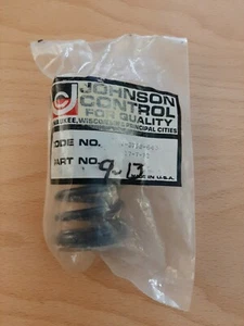 Genuine OEM JOHNSON CONTROLS V-3752-643 V3752643 17-7-72 Replacement Spring 9-13 - Picture 1 of 2