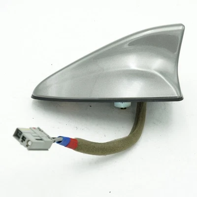 Antena de techo 2015-2018 Kia Sorento OEM titanio plata perla 96210C6110IM 4506 Foto 1 de 4