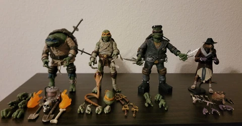 NECA TMNT Universal Monsters Lot of 4 Leo Mikey Raph And Splinter Complete Cover