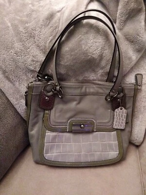 RARO COACH KRISTIN Bolso de Hombro de Cuero Gris Cuero de Cocodrilo Bolso de Mano Foto 1 de 4