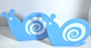 ONE PAIR OF BLUE SNAIL CARTOON PERSONALITY METAL BOOKENDS 105MM X 85MM - Picture 1 of 3