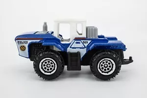 2017 Matchbox "Police" Acre Maker™ BLUE | WHITE | POLICE MOUNTED UNIT | MINT - Picture 1 of 1