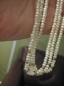 VINTAGE 14K SOLID YELLOW GOLD 3 STRAND PEARL AND GOLD BEADED NECKLACE  SIGNED - Picture 1 of 10