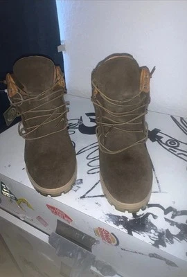 (Rare)Autumn leaf collection Brown timberlands 12M - Image 1 of 4