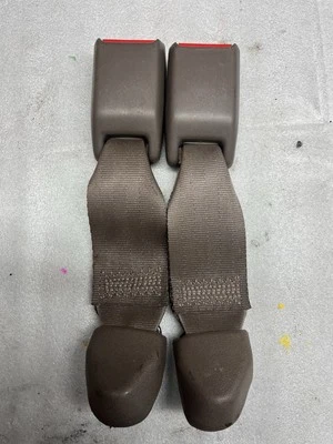 TOYOTA TACOMA REAR SEAT BELT BUCKLES PAIR EXTENDED CAB OAK - Image 1 of 3