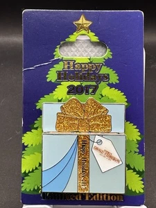 NEW Grand Floridian Disney Pin 2017 Happy Holidays Christmas  Cinderella 🔥 F/S - Picture 1 of 5