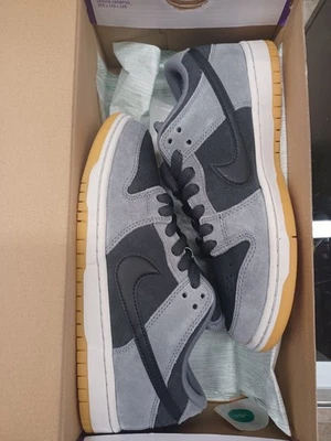 Nike SB Dunk Low - Gris Humo Oscuro - Talla 7.5 - Totalmente Nuevas con Caja Original Foto 1 de 4
