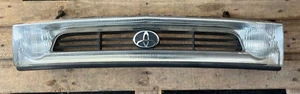 TOYOTA PREVIA ESTIMA FRONT GRILLE LIGHTS PANEL 114-75519 - Picture 1 of 21