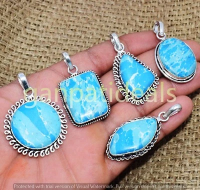 ¡OFERTA A GRANEL!! Lote de colgantes hechos a mano de piedras preciosas Larimar enchapados en plata 925 Foto 1 de 4