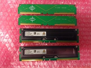 INFINEON HYR163240G-845 2 x 64MB RIMM RAMBUS DIMM + 2 x Blanks - Picture 1 of 1