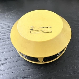 Vintage Intermatic Kitchen Timer Harvest Gold - Picture 1 of 3