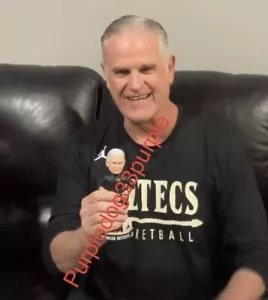 ⬛️🟥 Coach Brian Dutcher San Diego State SDSU Aztecs Bobblehead SGA 1/18 Presale - Picture 1 of 2
